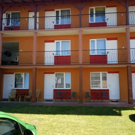 Ubytování v soukromí Goscinne Tomasz Międzywodzie