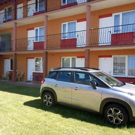 Goscinne Tomasz * مينزفوجة